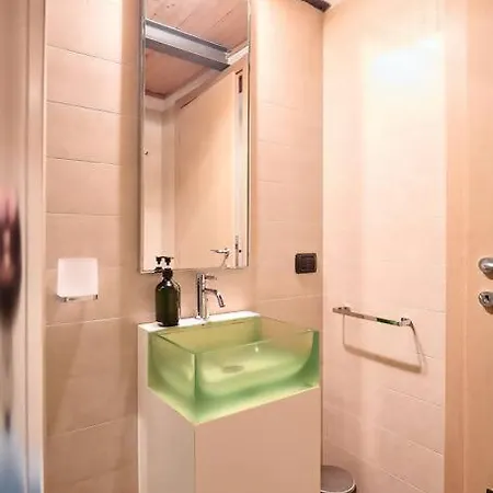 Johnny Alta Appartamento