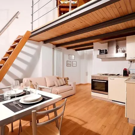Johnny Alta Apartmán